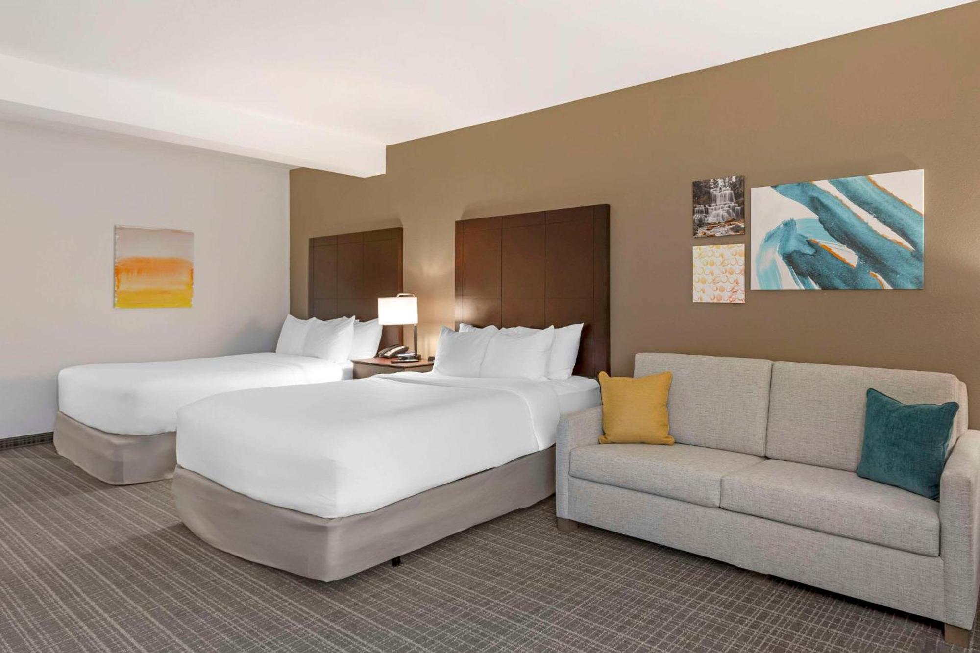Comfort Inn & Suites Verona At Turning Stone Resort Casino Bagian luar foto