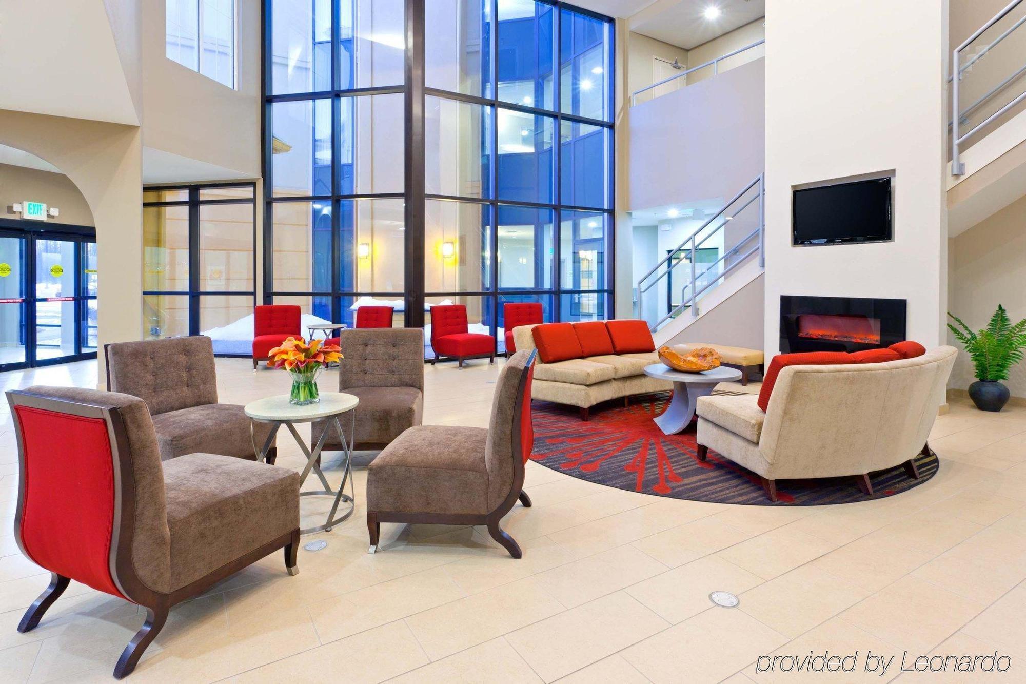 Comfort Inn & Suites Verona At Turning Stone Resort Casino Bagian luar foto